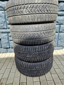 275/45 R20 Pirelli runflat X5