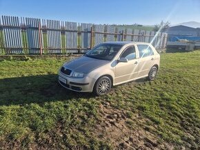 Predam skoda fabia