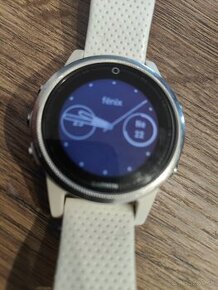 Garmin Fenix 5s