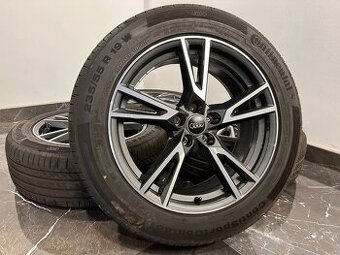 original audi q5 r19 s line 5X112 80a601025R