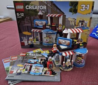 Lego creator 31077