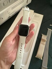 Apple watch SE (2 nd gen )2023