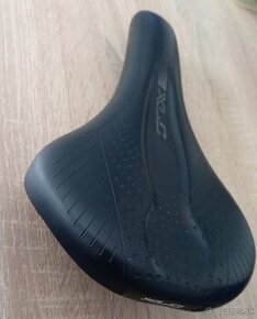 Športové ergonomické gélové sedadlo na bicykel XLC