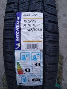 195/75 R 16C zimné MICHELIN.