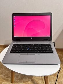 Notebook 14" HP.AMD PRO A10-8730B 4x2,40GHz.4gb ram.500gHD