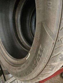 Predám pneu 225/50 R17 - 1