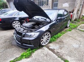 Rozpredám BMW E90 330D M-paket