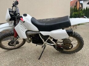 Yamaha dt 125 + diely