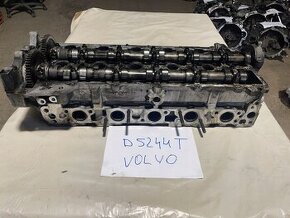 VOLVO 2.4 D5 HLAVA MOTOR