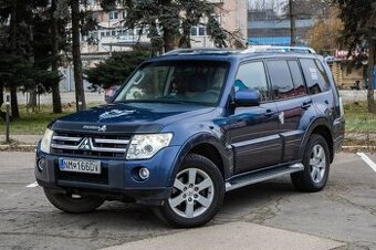 Mitsubishi Pajero 3.2DI-D LWB Dakar A/T5 - 1