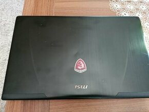 Predám 17,3" hráčsky notebook MSI GE70, MS-1759.