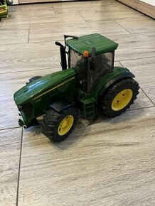 Bruder traktor John Deere - 1