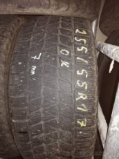 255/55R17 Bridgestone - 1