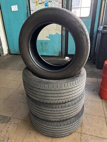 235/55r18