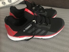 Adidas terrex