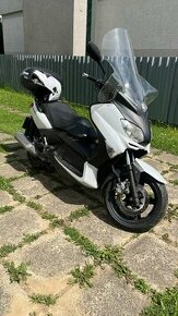 Yamaha Xmax 250