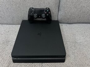 Playstation 4 Slim