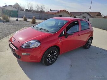 Fiat Punto Young 1.4i 2015