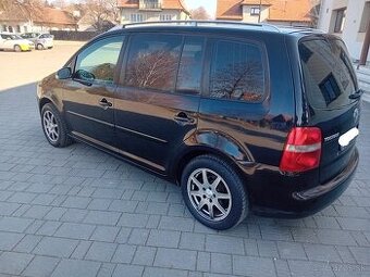 Volkswagen touran 1.9 TDI 74kw bez korozie GARAŽOVANE