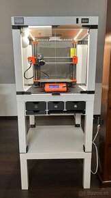 Original Prusa MK3S+ s LACK stolíkom