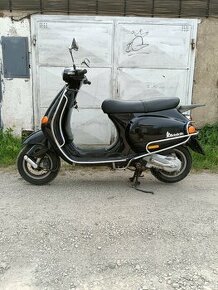 Vespa 125