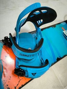 Predam komplet set na snowboard Gravity