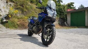 Suzuki DL650 V-strom