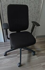 Kancelarska stolicka Steelcase - top stav