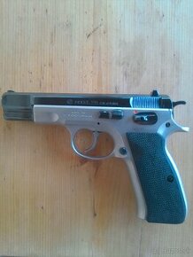 CZ 75