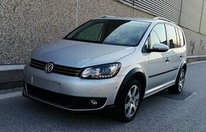 VW Touran CROSS 2.0 TDI Highline DSG - 1