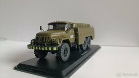 Model ZIL 131 letiskovy generator - 1