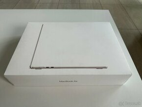 Nový-MacBook Air 15” M3  2024 .