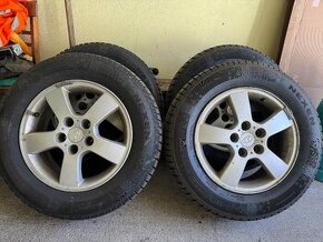 Zimné pneumatiky Nexen 215/65 R16