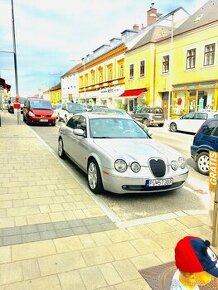 Jaguar S-Type 4,2 V8 300Ps