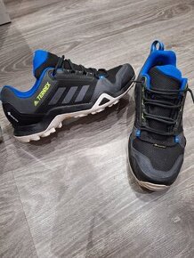 Adidas terrex AX3