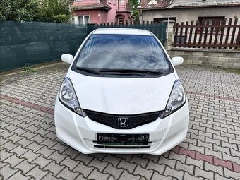 Honda Jazz 1.2 66kW 2012 113031km Trend 1.majitel