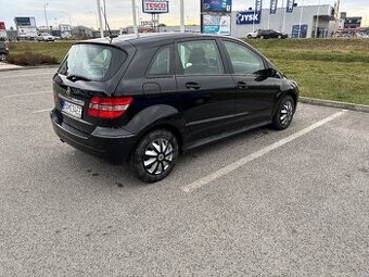 Predám Mercedes-Benz B150 r.v. 2007, 1.5benzin 113.500km