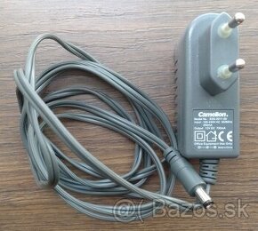 Adapter 12V/700mA