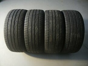 Letní pneu Barum 205/45R16