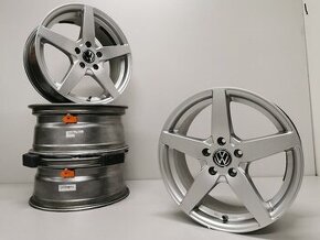 7,5J 5x112 R17 ET52 Vw Golf, Eos, Passat alu disky