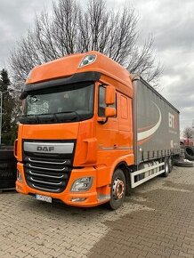 DAF XF 460 FAR - valniková nadstavba + hydraulické čelo