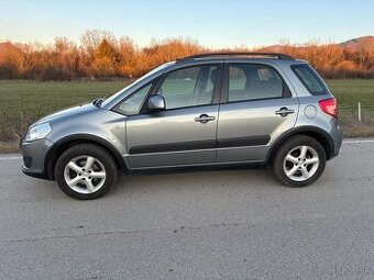 Suzuki sx4 4x4 1.6 benzín