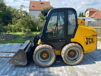 Kolový smykový nakladač JCB 160 Robot