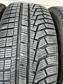 225/60R17 Hankook zimne