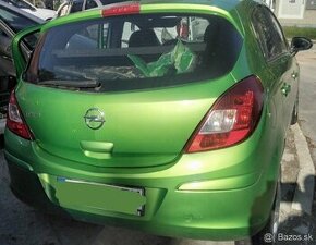 Opel Corsa D 1.2 2012 predám A12XER MOTOR DVERE PIATE PLOOS - 1