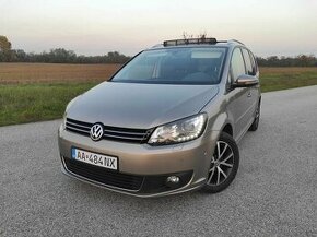 Volkswagen Touran 1.4 TSI, 7 MIEST - 1