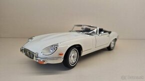 1:18 JAGUAR E-TYPE