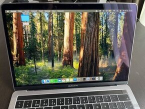 Macbook Pro 13" 2019 v top stave