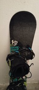 142 cm freestyle snowboard K2 Vandal + viazanie