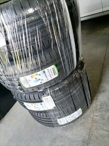 235/40 R19 96Y Nokian POWERPROOF 1 XL FP TL